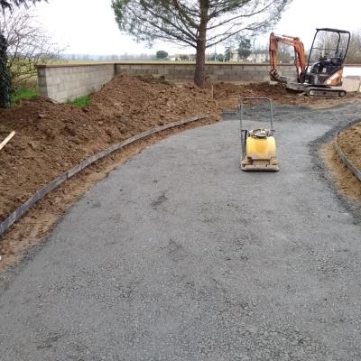 Chemin d'accés béton 2